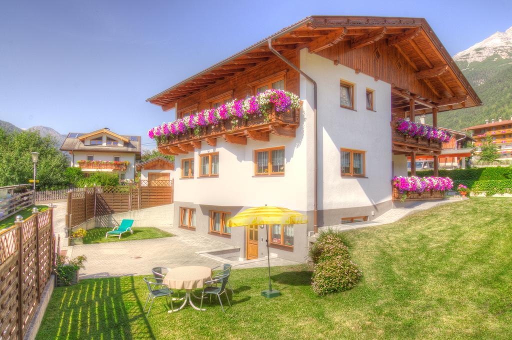 Haus Elisabeth Bed & Breakfast Neustift im Stubaital Phòng bức ảnh