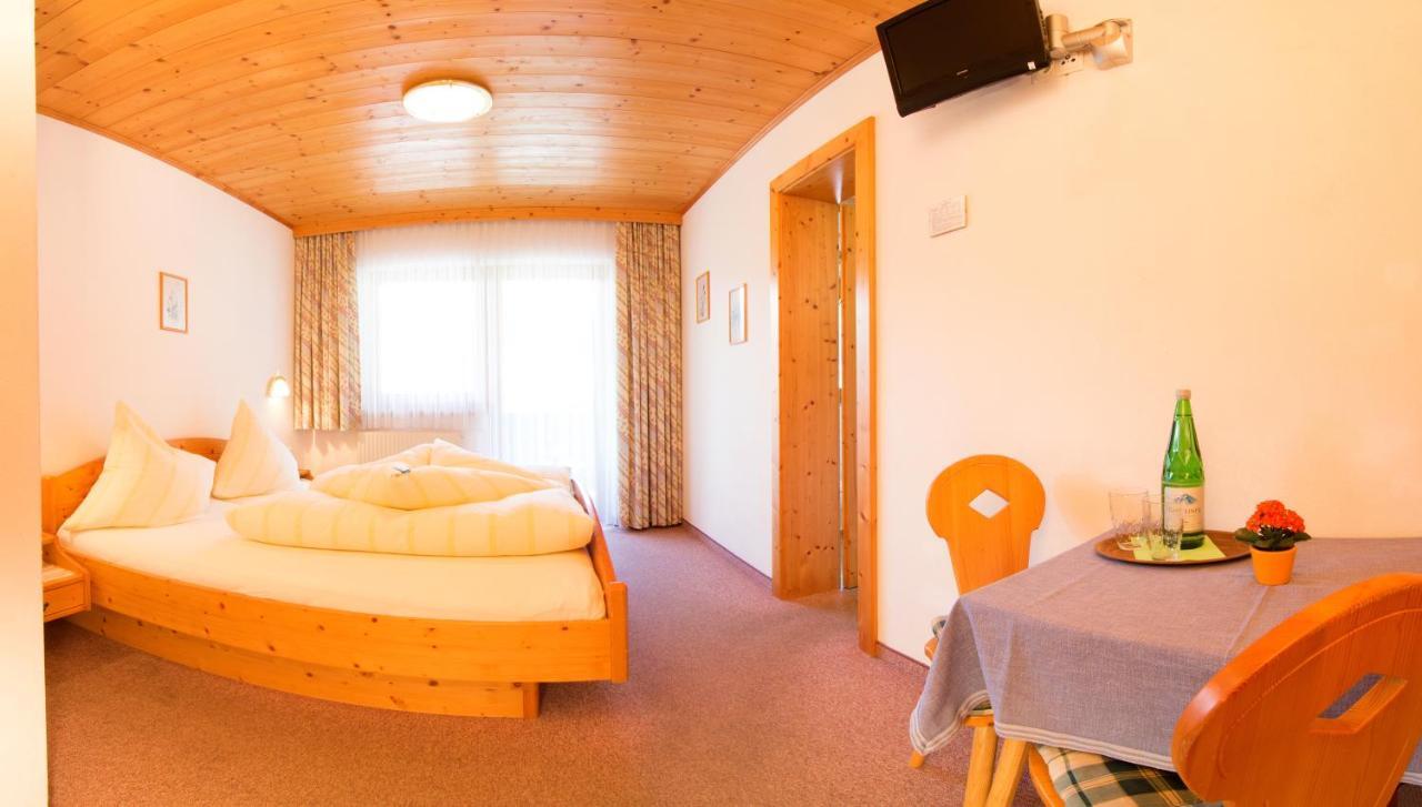 Haus Elisabeth Bed & Breakfast Neustift im Stubaital Phòng bức ảnh