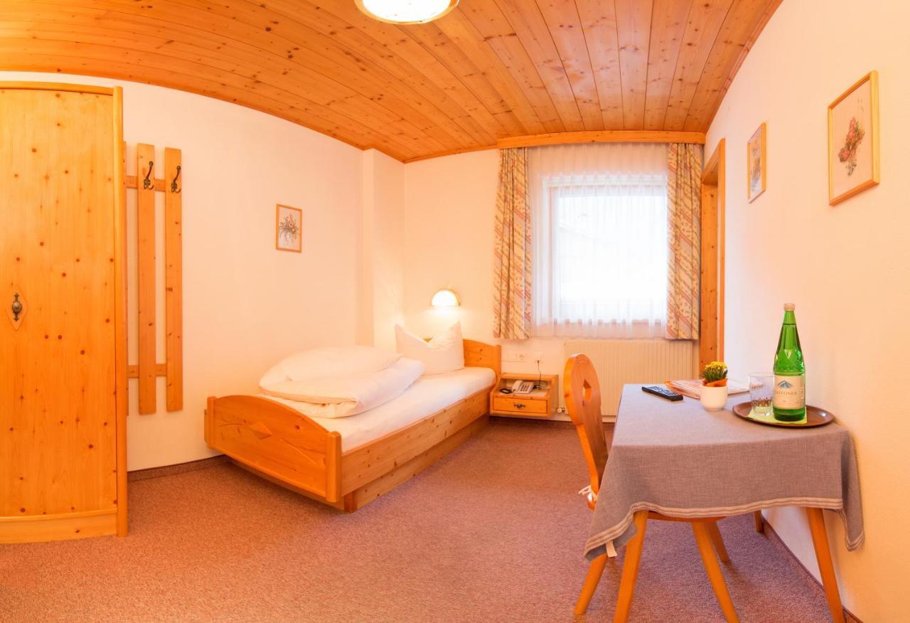 Haus Elisabeth Bed & Breakfast Neustift im Stubaital Phòng bức ảnh